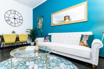 IMMOBIRENT - ACQUARIO Luxury in pieno centro, Janov (fotografie 2)