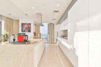 Posh 2 BR Oceanfront Apt in the Heart of Bluewaters Island, Dubai (photo 5)