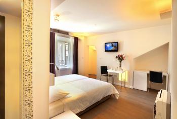 La Porta Luxury Rooms, Split (photo 5)