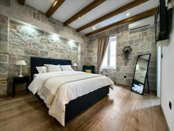 Lana Luxury Apartments- City Center Split, Split (photo 5)