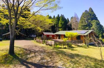 藤のヴィラ パイン棟 Self Check-in, Aso (foto 3)