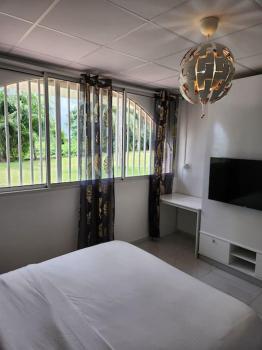 Hello-Guyane, Marina 5, Studio Prestige 5 étoiles, Saint-Laurent du Maroni (photo 2)