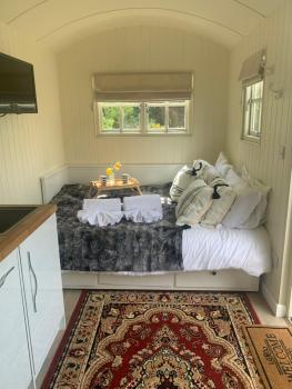 The City Hut, Bath (photo 2)