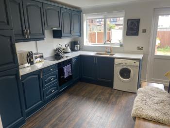 Lovely 2 Bed Full House By The Beach, Liverpool (photo 3)