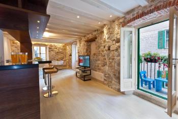 Luxury San Giovanni Apartment 2, Split (photo 2)