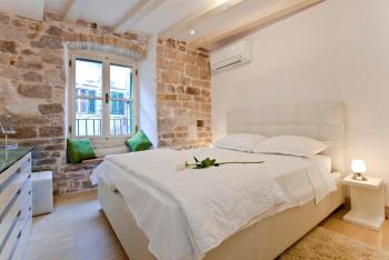 Luxury San Giovanni Apartment 2, Split (photo 5)