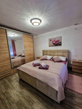 Infinity - Attractive villa for rest and relaxation, Tribalj (foto 3)