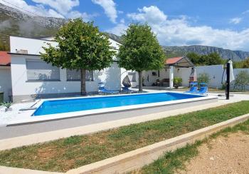 Infinity - Attractive villa for rest and relaxation, Tribalj (foto 4)