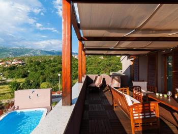 Villa in Rovanjska with Pool & Sea Views, Jasenice (zdjęcie 3)