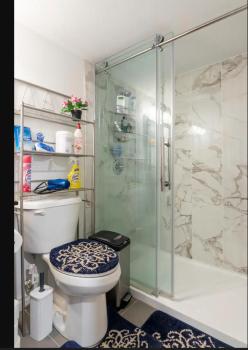 Serenity & memorable Cozy Lower Level Apartment Room in TownHouse Private Entrance, Gatineau (zdjęcie 4)