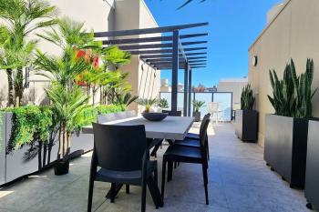 Penthouse with Private Terrace, Parking + 2 Pools, Sydney (fotografie 2)