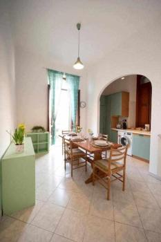 Alloggio in palazzina stile Liberty Fronte Mare, Nettuno (foto 3)