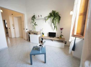Alloggio in palazzina stile Liberty Fronte Mare, Nettuno (foto 5)