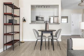 Santa Monica 1BR w Rooftop nr Santa Monica Pier LAX-297, Los Angeles (fotografie 4)