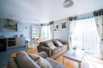 Modern central Penthouse - 1 FreeParking, Liverpool (photo 4)