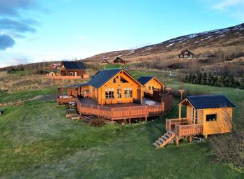 LL Properties - Cabin With Amazing View, Akureyri (Foto 2)