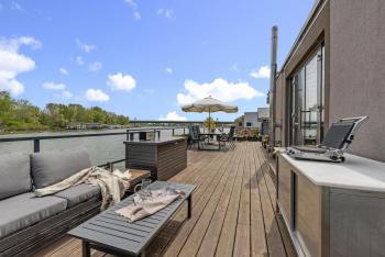 THE ROOT your charming floating home, Bratislava (fotografie 2)