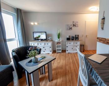 Ferienwohnung-30-Strandhaus-Moenchgut-Endloser-Sandstrand-und-das-weite-Meer, Лоббе (фото 4)