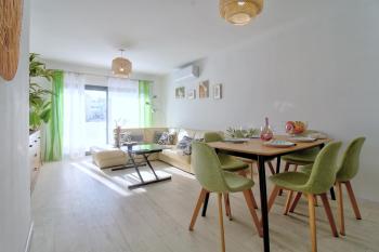 Center location, AC, swimming pool, and parking, Olhão (fotografie 3)
