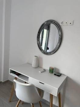 Tiffany's apartments -2' walk from Metro, Atene (foto 2)