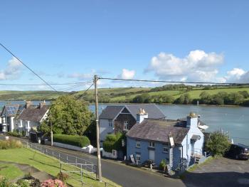 Ferry View, Cardigan (photo 5)