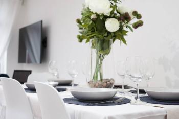 Newly Renovated Modern 4 Bed 3 Bath Apartment London, Londyn (zdjęcie 2)