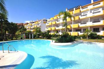 CT 248 - Faro's Calanova Golf - Green & Beach, Mijas (foto 2)