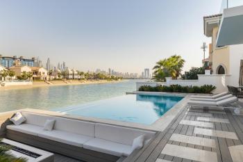 Palm Jumeirah Paradise - 5BR Villa - Infinity Pool, Dubaj (zdjęcie 3)