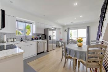 Modern Townhouses in Studio City, Los Angeles (photo 5)