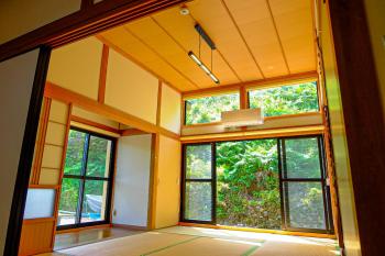 四万十川まで歩いて行ける 一棟まるっと貸し切りの宿 gu, Šimanto (fotografie 3)