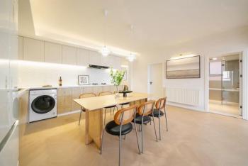 Warm Four Bedroom Apartment with Huangpu River View, Šanghaj (fotografie 4)