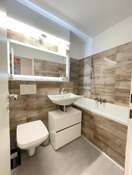 REGENCY Apartments - Zentrale 50m2 Wohnung I Balkon I Wasserblick I WiFi I Netflix, Hannover (fotografie 3)