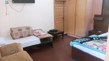 Al Sadiq Guest House, Murree (photo 2)