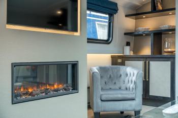 Elegant houseboat near Canary Wharf, Londyn (zdjęcie 3)