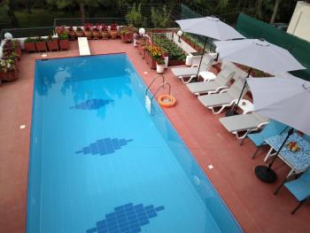 Villa in Panorama, Thessaloniki, with a swimming pool. Host: Mr. George, Thessalonique (photo 4)