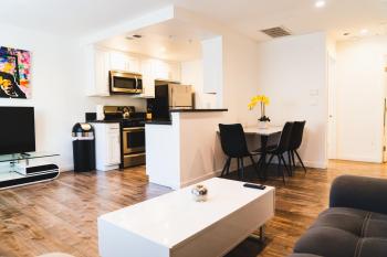 Cozy Koreatown 1 Bedroom Modern Furnished Free Parking, Los Angeles (fotografie 4)