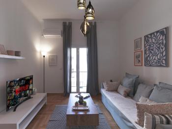 Beautiful Athenian apartment next to the center, Афины (фото 4)