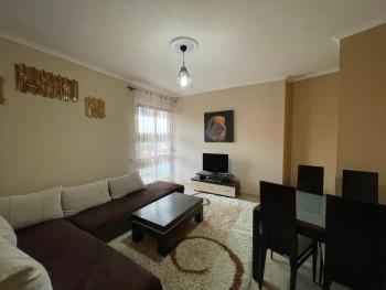 Private Rooms 2 - City & Mountain Views & Free Parking & WiFi, Tirana (Foto 2)
