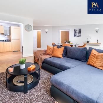 Pluxa Sunstone Deluxe - Spacious Birmingham City Centre Stay, Birmingham (zdjęcie 2)