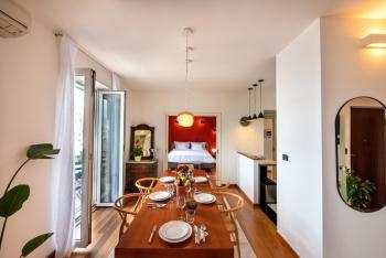Spacious 3BR Seaview Apt Near Old Town & Beach, Split (photo 5)