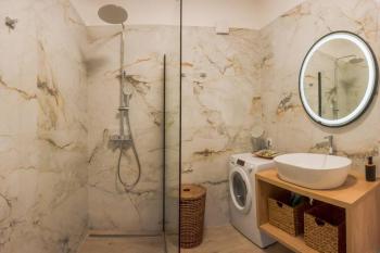 Luksuzni apartman Ribica u samom centru grada, Split (Foto 5)
