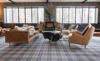 Hunter Lodge, a Bluebird by Lark, Hunter (fotografie 3)