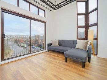 Baltic Dockside Apartment, Free Parking, Liverpool (photo 2)