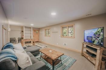 69SL - Upscale - Hot Tub - Wi-Fi - BBQ - Sleeps 8 cabin, Glacier (Foto 5)
