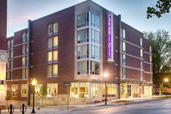 SpringHill Suites by Marriott Bloomington, Bloomington (Foto 2)