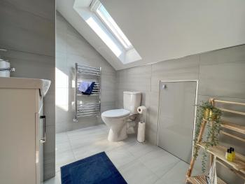 Heartland House, 7 Spacious Bedrooms Sleeps 4 plus, near NEC, JLR,BHX, Birmingham (fotografie 3)