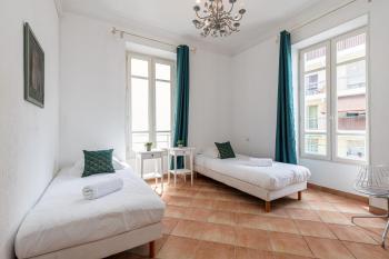 Large 2 Bdr Downtown - AC & Terrace, Nice (fotografie 5)