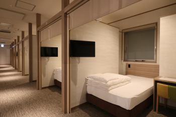Cabin & Capsule Hotel J-SHIP Osaka Namba, Osaka (zdjęcie 5)