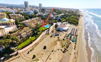 Super2beachfront, Marbella (photo 2)