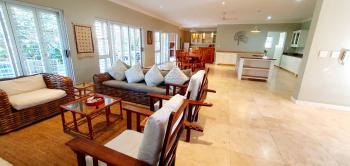 Beach Haven - Sleeps 10 - Tastefully Furnished Holiday Home!, Margate (fotografie 5)